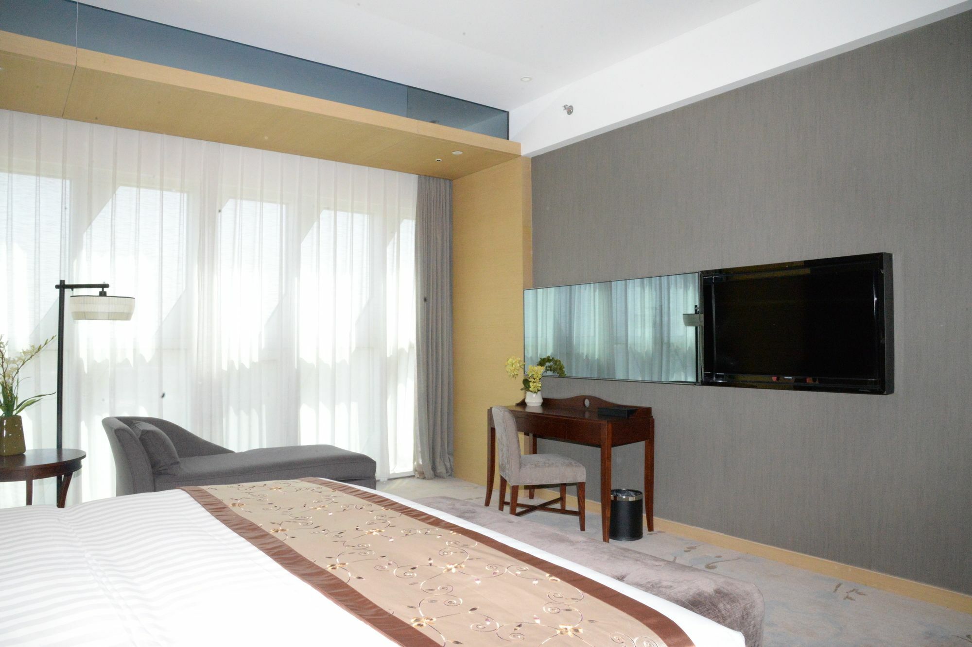 Beijing Riverside Hotel Экстерьер фото